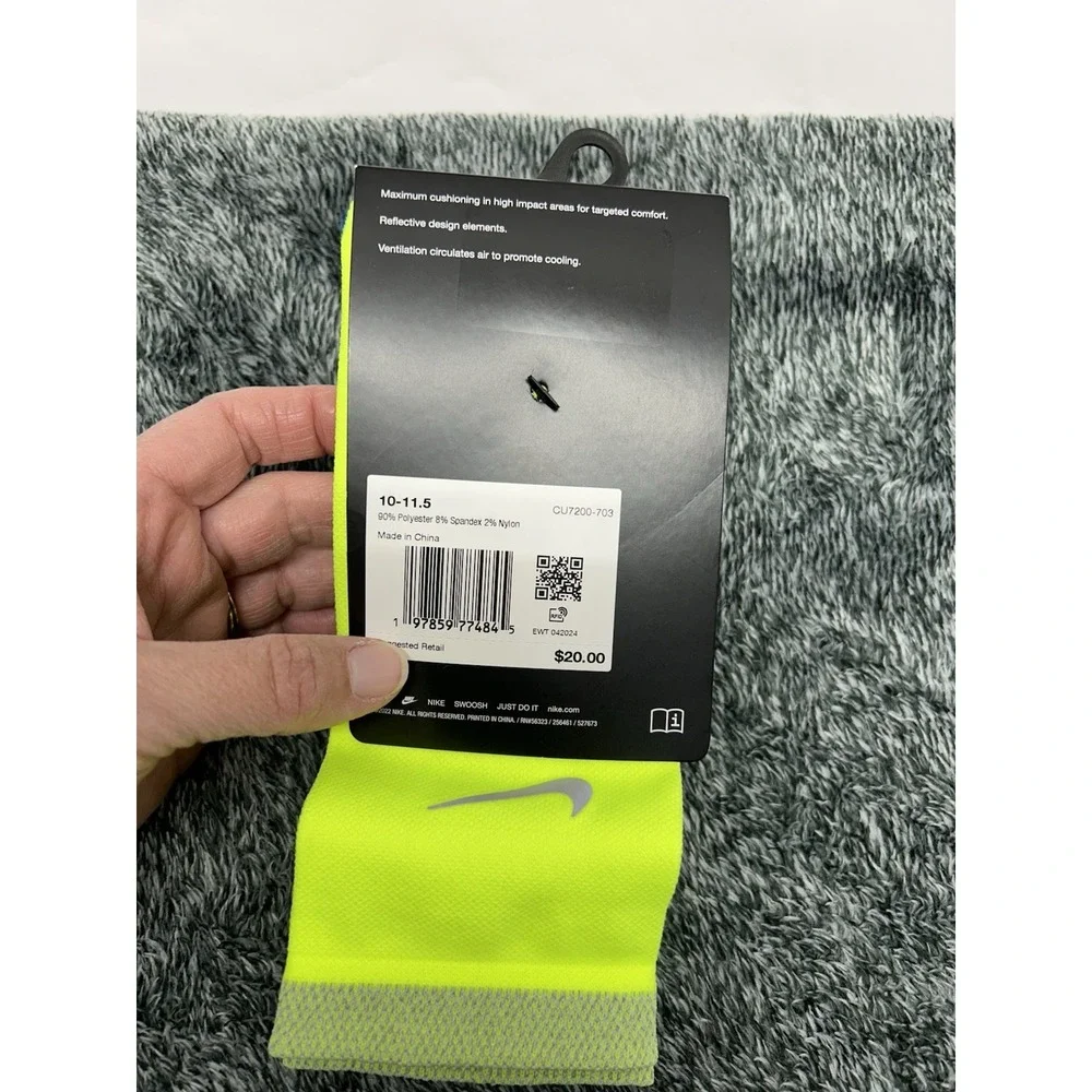 Nike Spark Men's 10-11.5/Women's 11.5-13 Yellow Crew Running Socks (B7)